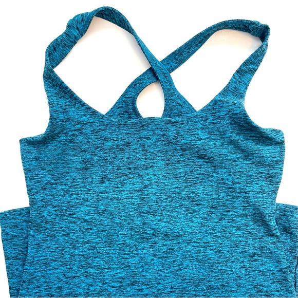 Beyond Yoga Space Dye 🦋 Cross Back Tank - Picture 2 of 4